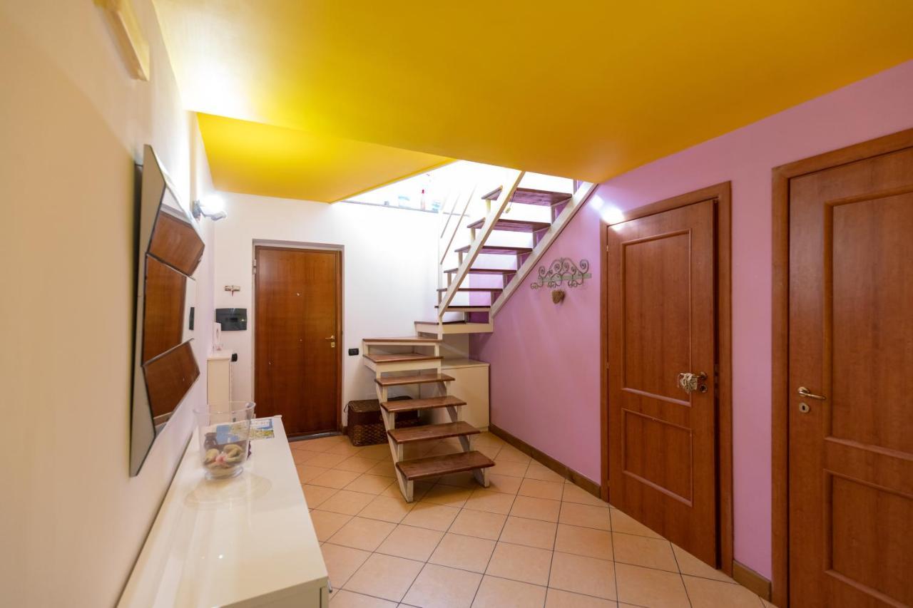 Colored House Until 7 People Above Sqplebiscito Neapol Zewnętrze zdjęcie